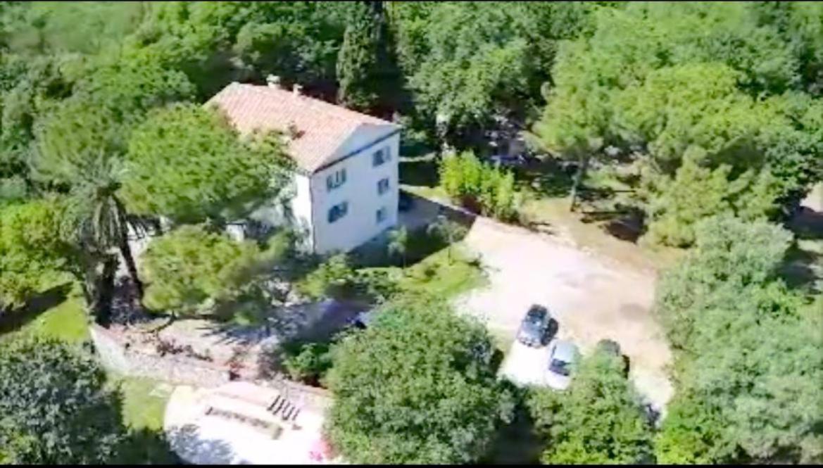 Apartment 3 Pieces Au Dernier Etage Dans Bastide Grassoise